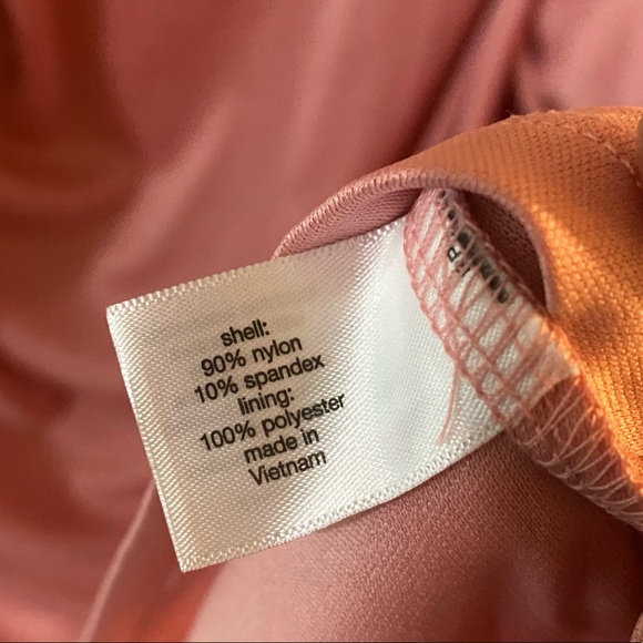 Flutter sleeve lace dress - Picture 9 of 12